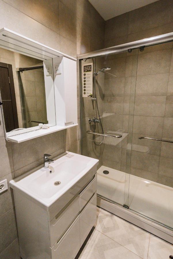 Royal Tower Luxurious Smart Residence Kyiv Exterior photo